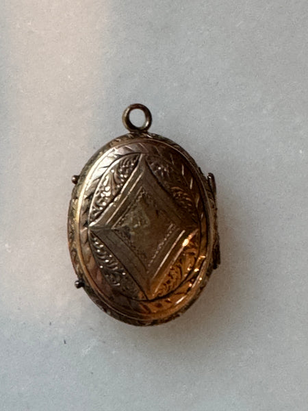 Vintage Oval Locket